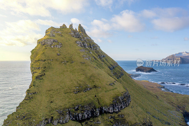 Tindhólmur, Vágar，法罗群岛的视图